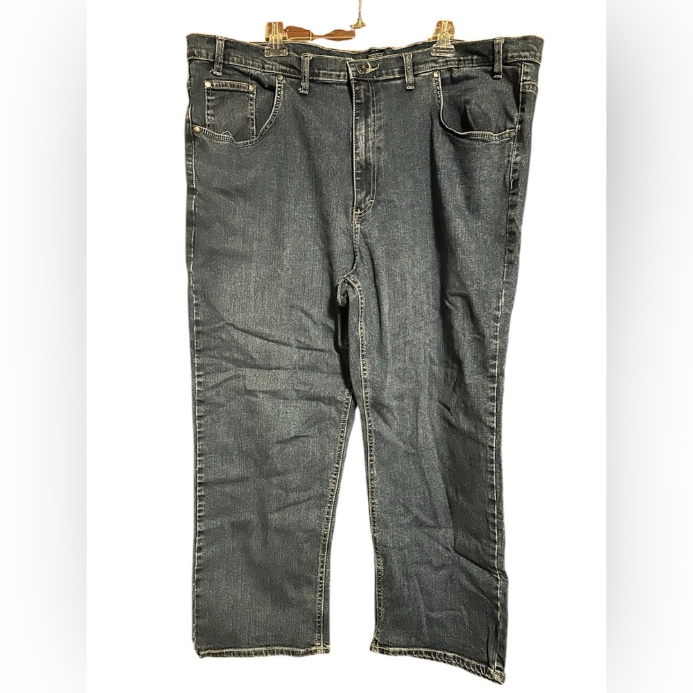 Relaxed Blue Jeans with Denim Texture